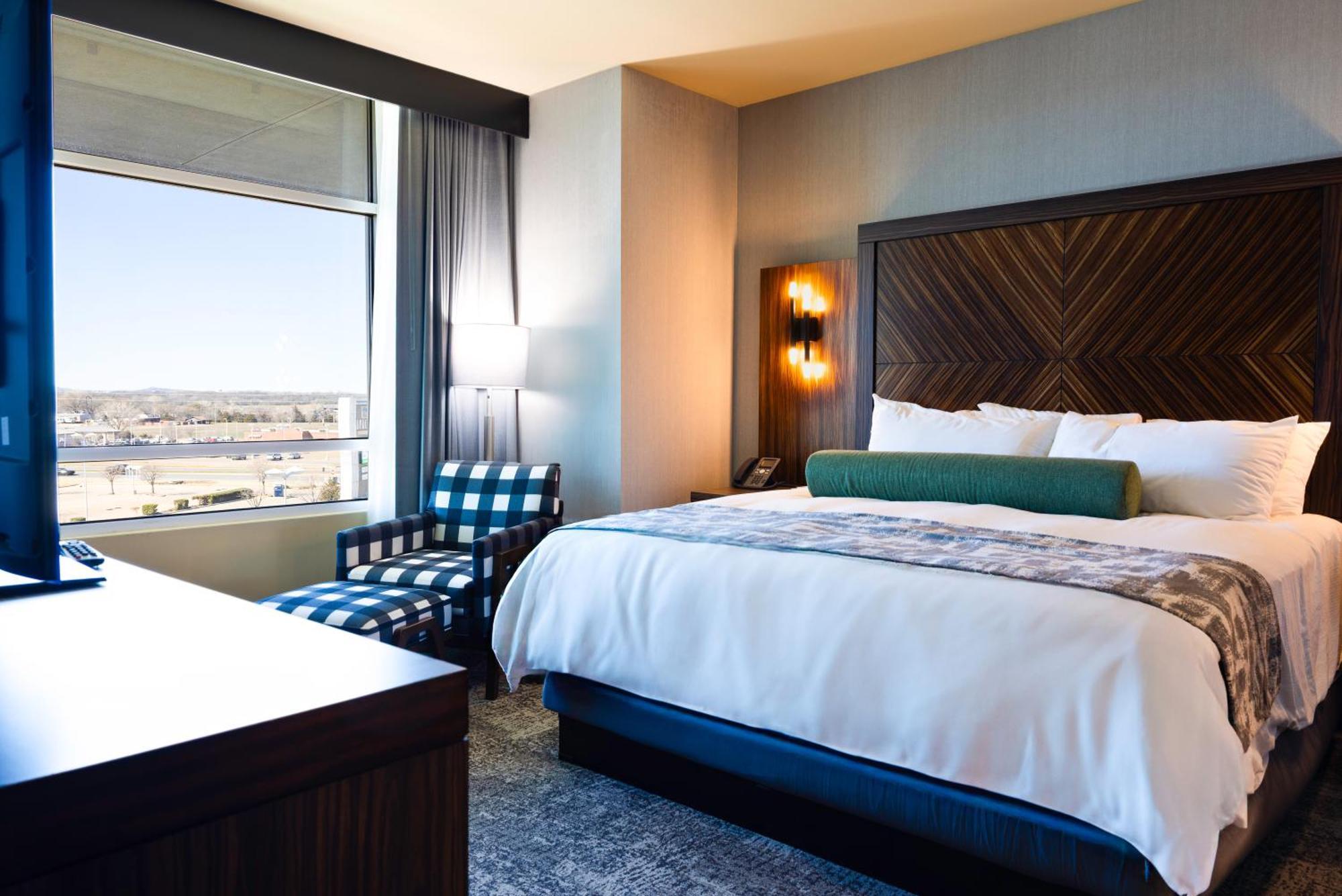 Hotel Apache Casino 3*