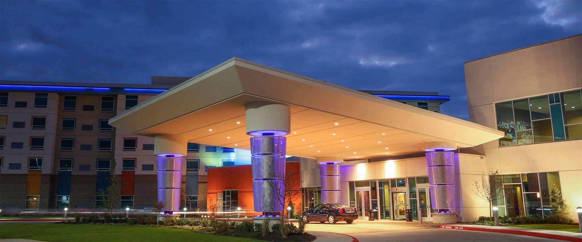 Hotel Apache Casino