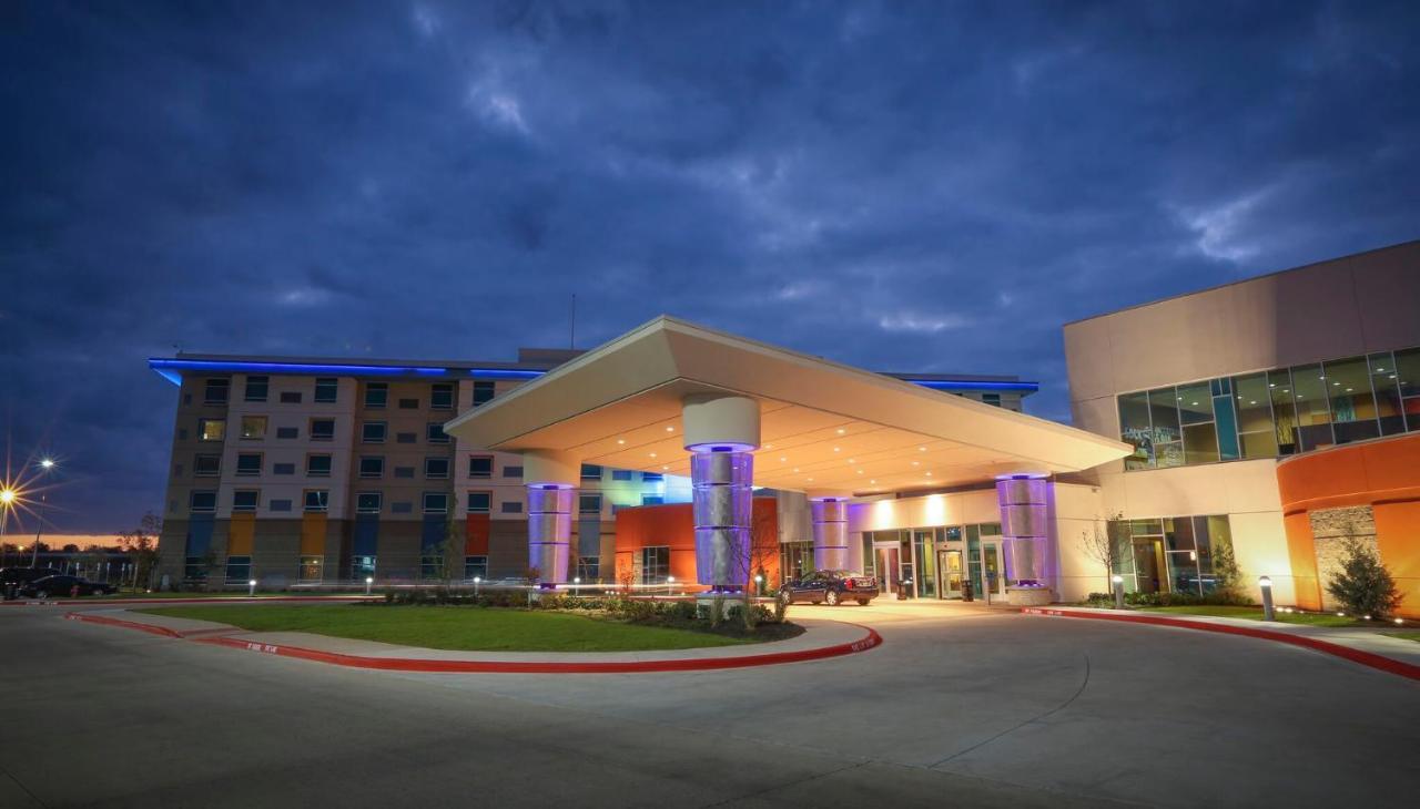 Hotel Apache Casino Lawton
